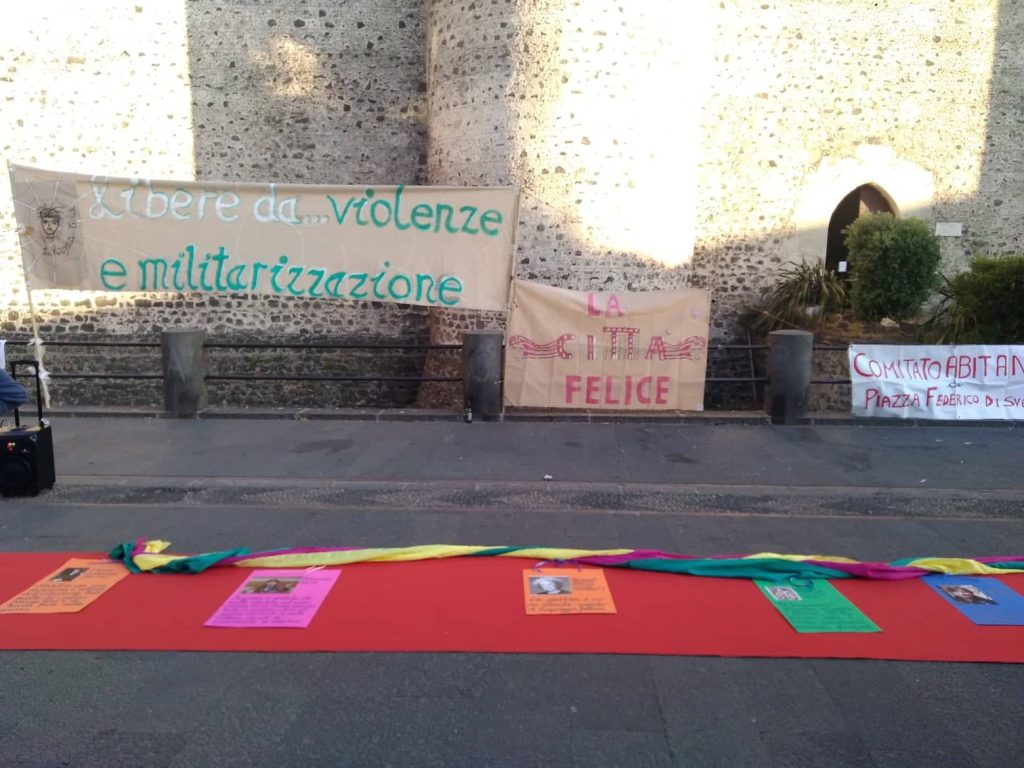 Pomeriggio di bellezza, momento di condivisione in piazza Federico di Svevia ph Angela Strano