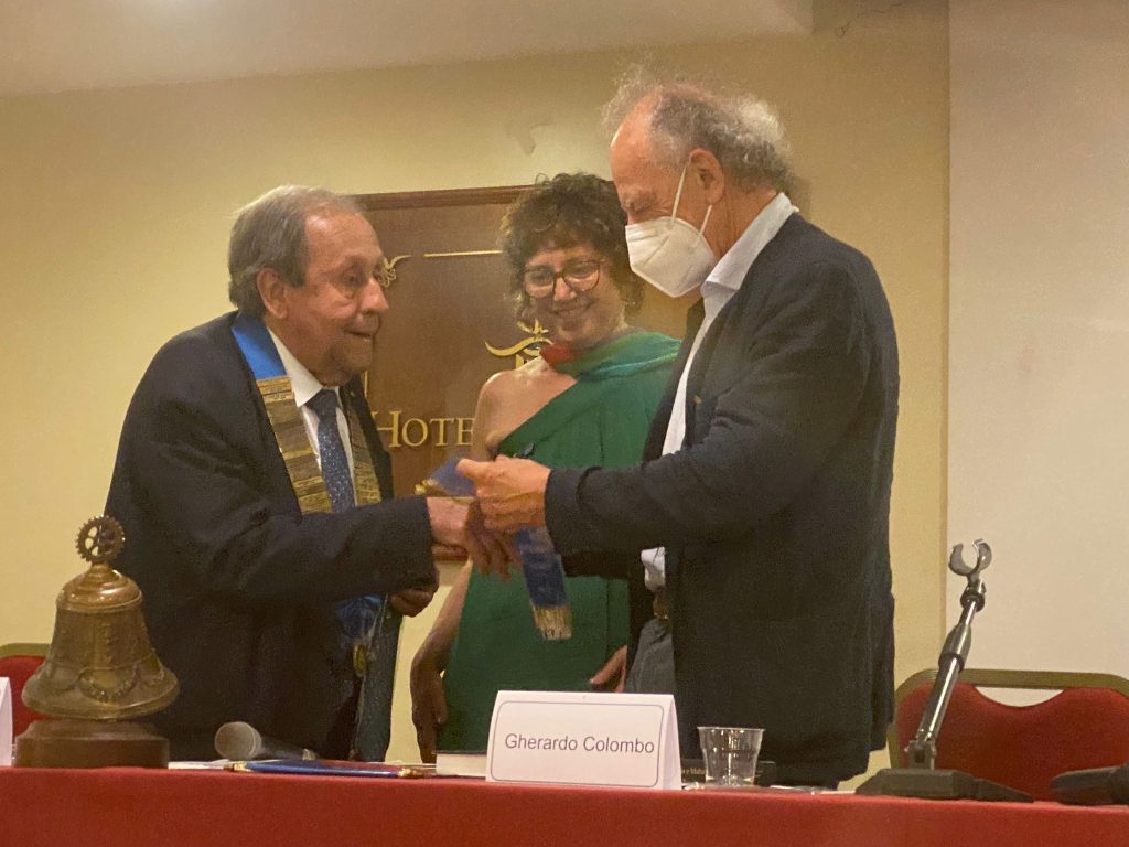 L'Incontro con Gherardo Colombo, ospite d'onore della serata della presentazione ufficiale del progetto realizzato quest'anno dal Rotary Club Catania