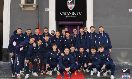 La squadra del Catania FC presente all'inaugurazione del nuovo store ufficiale. Foto di: Catania FC