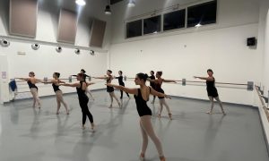 Training for dancers: the Viagrande Studios course that combines different age groups and preparation levels