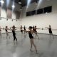 Training per danzatori: il corso di Viagrande Studios che unisce fasce di età e livelli di preparazione differenti
