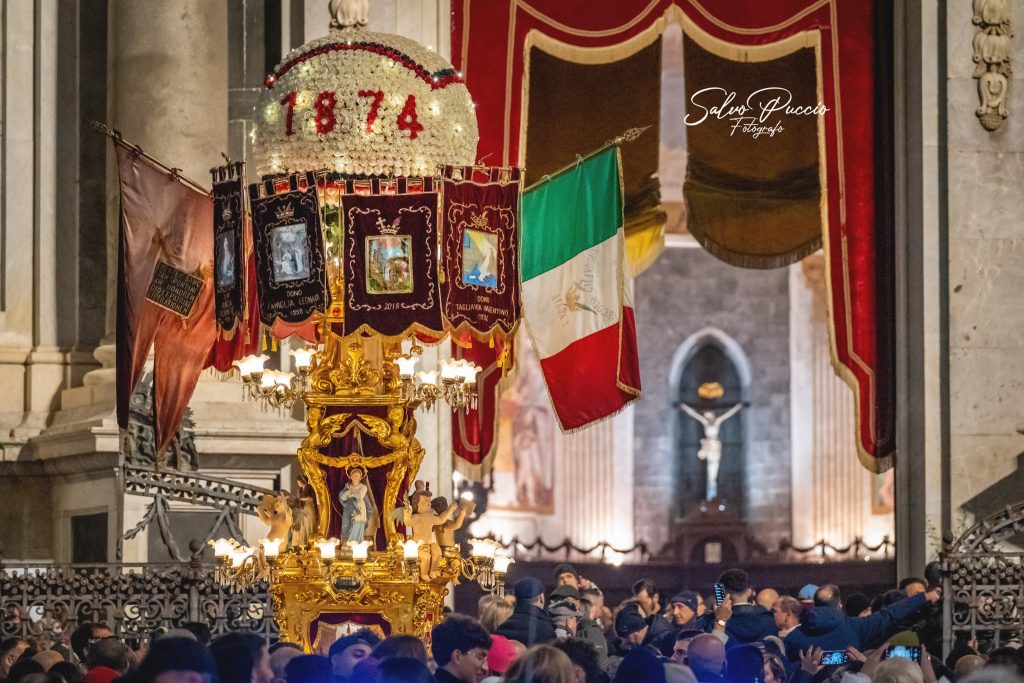 Sant'agata E I Devoti 2024