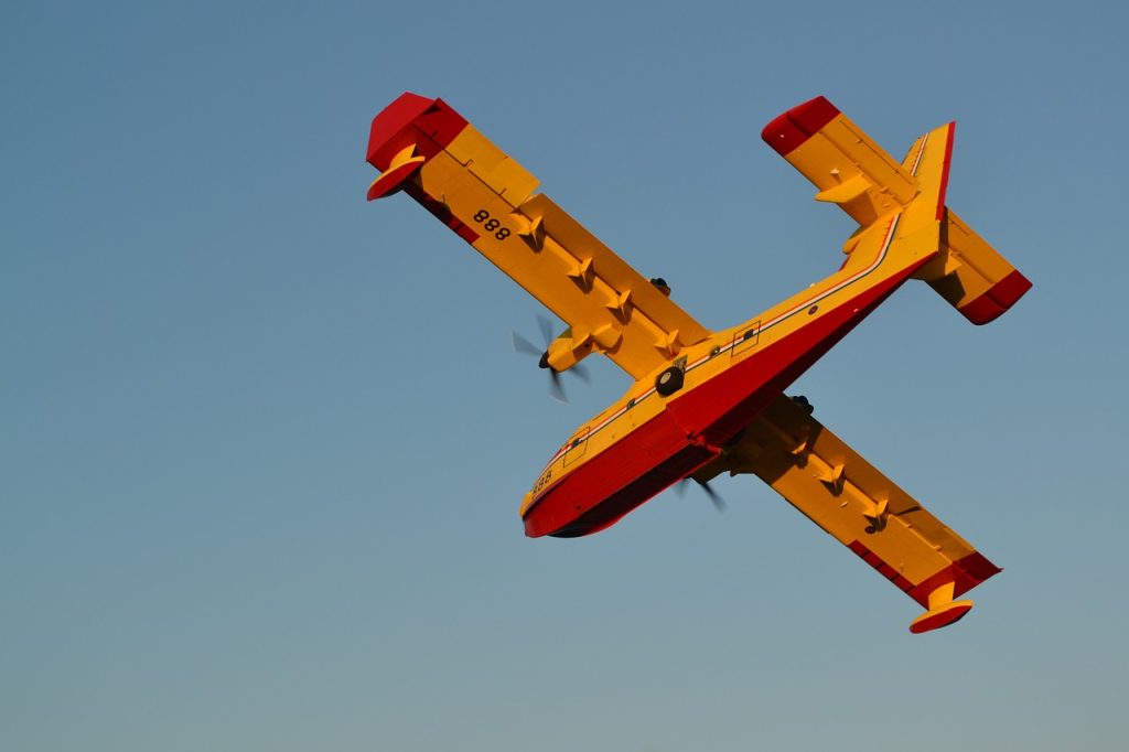 Canadair Firefighting Plane 3624210 1280