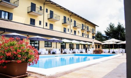 del Riccio hotel: ristorante con piscina