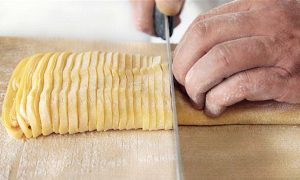 tagliarini: Pasta Tagliata A Mano