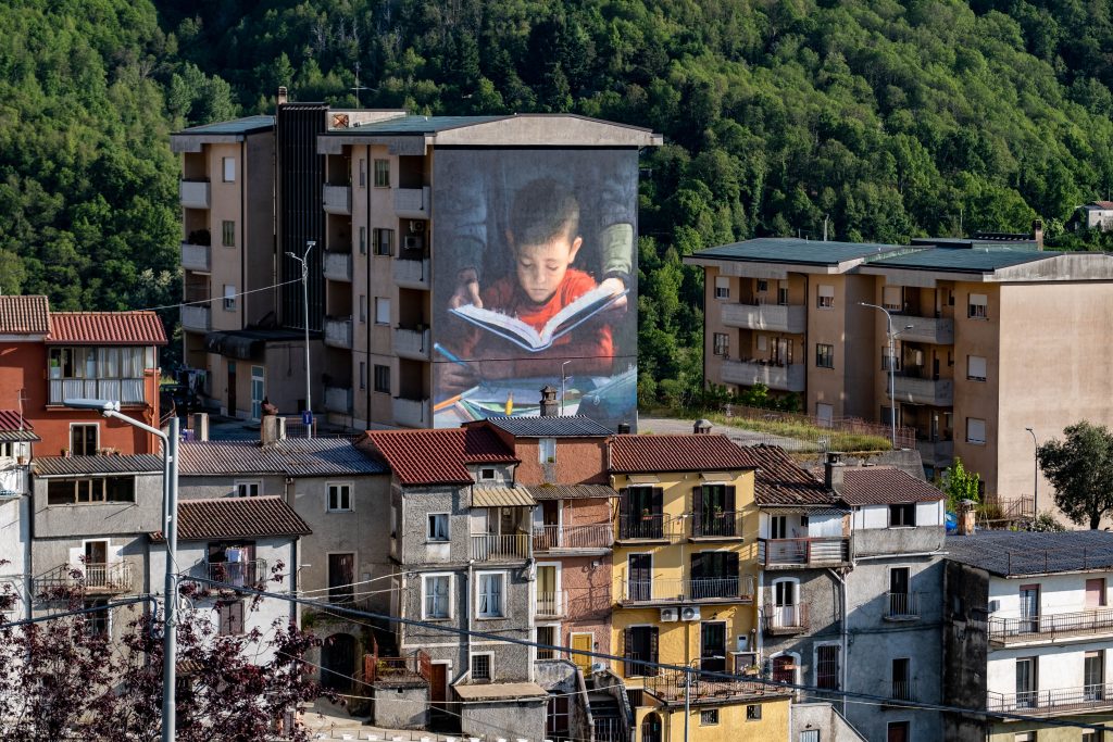 646b0e4877440 646b0e4877441libramenti, Murales.jpg