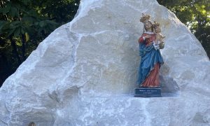 Fontana Madonna Di Visora