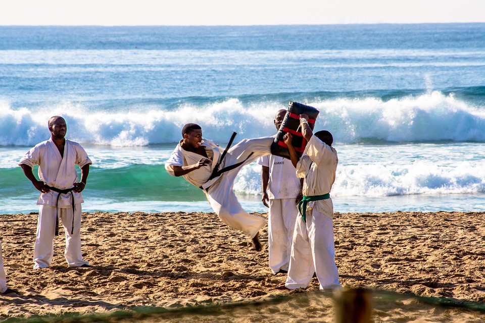 Karate nel Polesine - Karate in riva la mare
