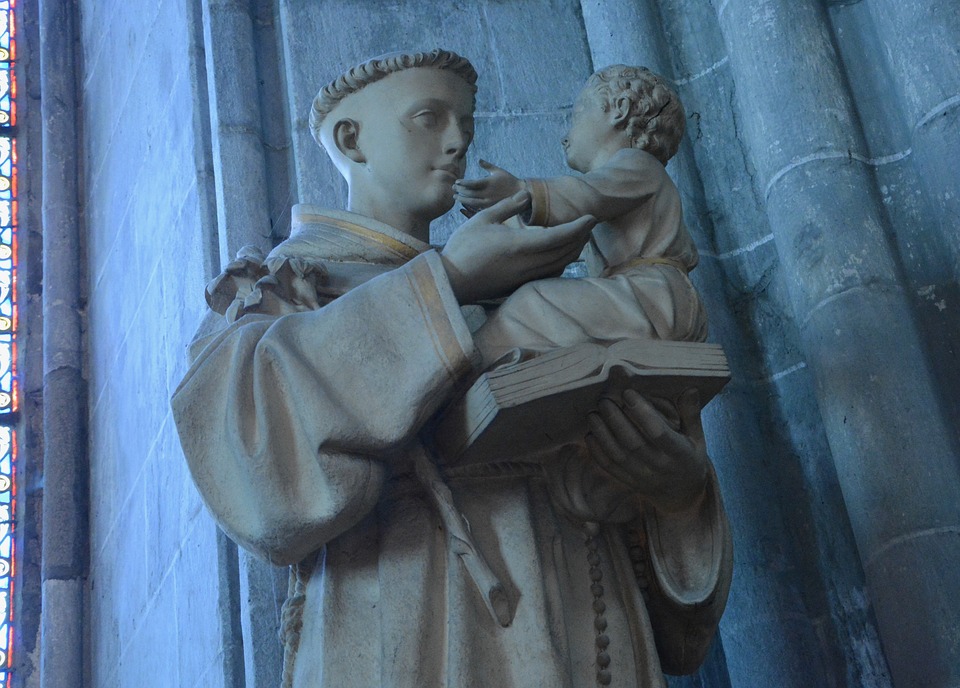 Oratorio Sant’Antonio di Crespino - Statua Del Santo in marmo