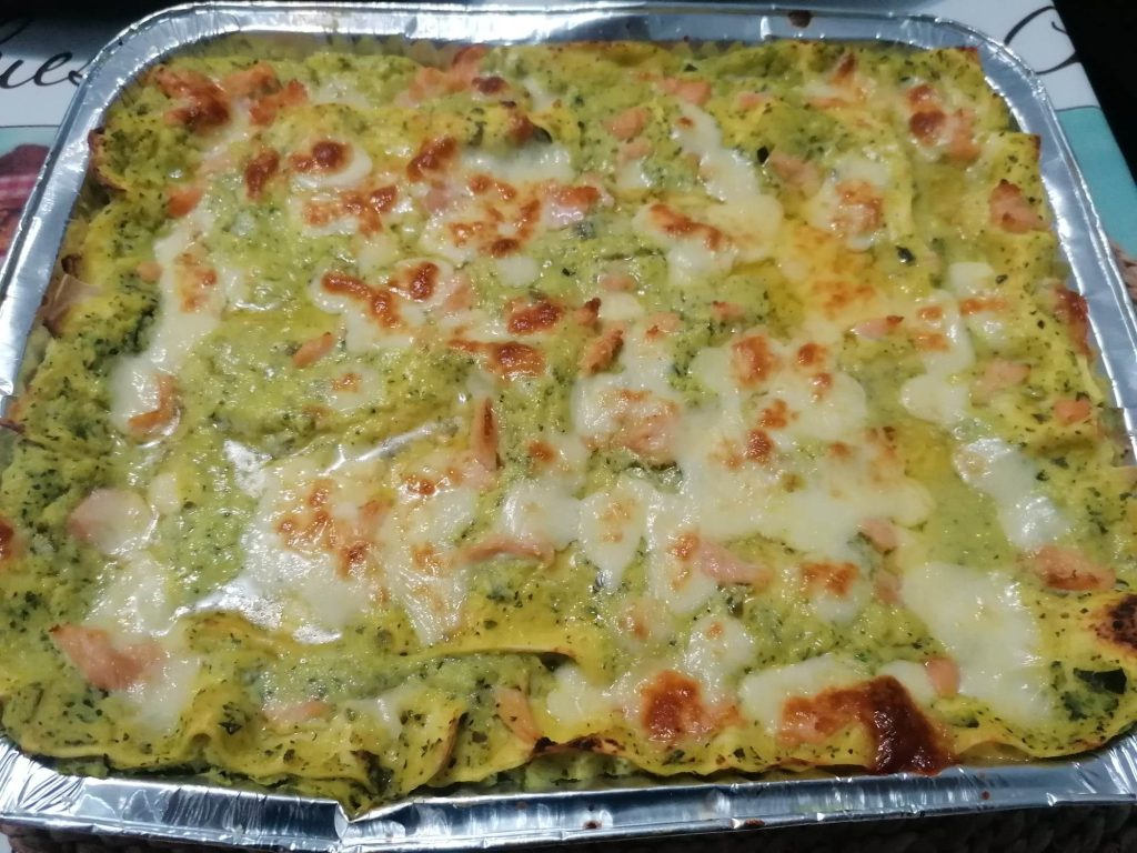 Lasagne Verdi Con Zucchine E Salmone Teglia