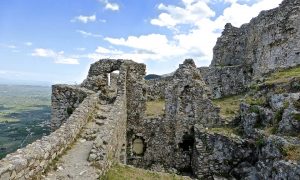 Castello di Sora - Fortificazione arroccata