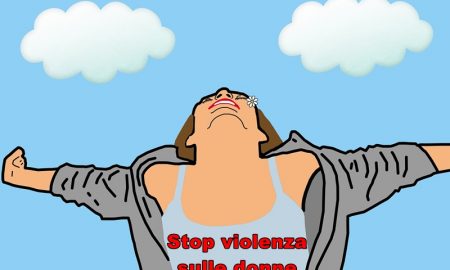 violenza sulle donne - Donna che mostra uno slogan