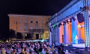 Cercasi sponsor per eventi a Frosinone - Teatro tra le porte