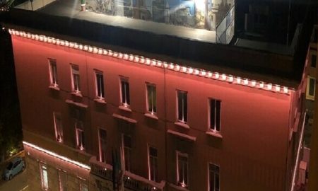 Percorsi d’arte - Palazzo Munari illuminato di rosso