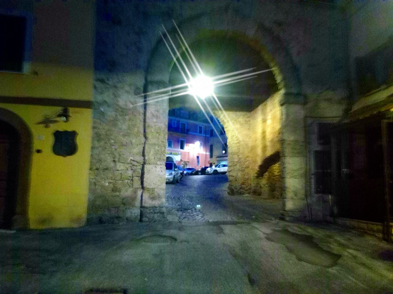 Porta Romana - porta Garibaldi di notte