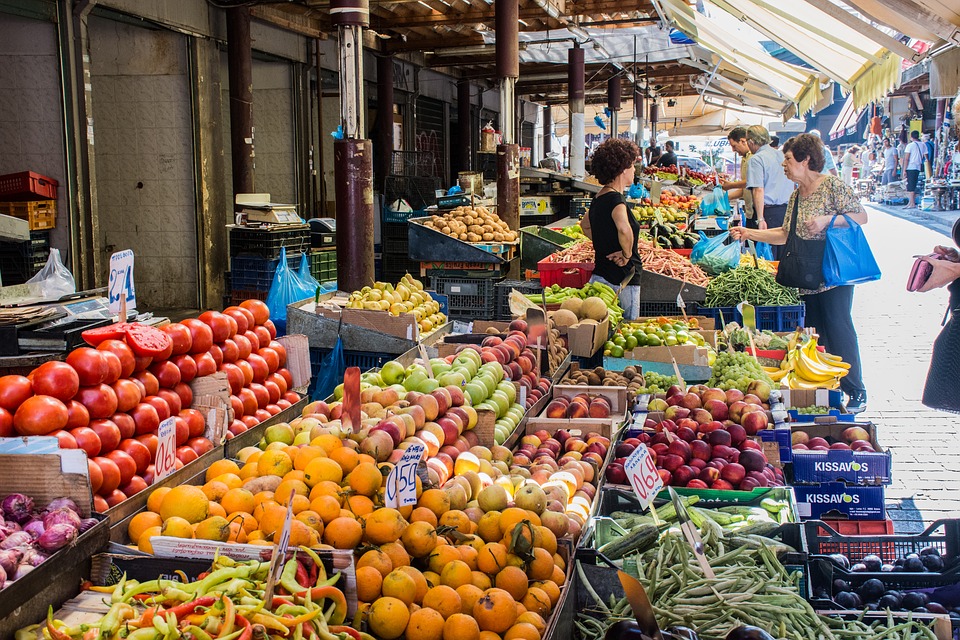 Nuove aree del settore alimentare a Frosinone - Mercato all'aperto