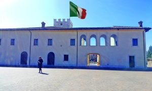 https://frosinone.italiani.it/tutela-patrimonio-artistico-mission-dei-carabinieri/ - la villa comunale