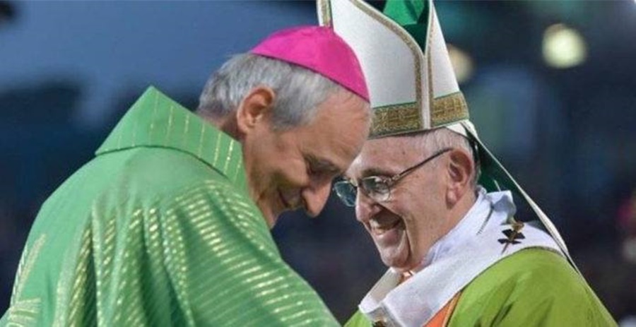Cardinale Matteo Zuppi- Zuppi E Papa Francesco in foto