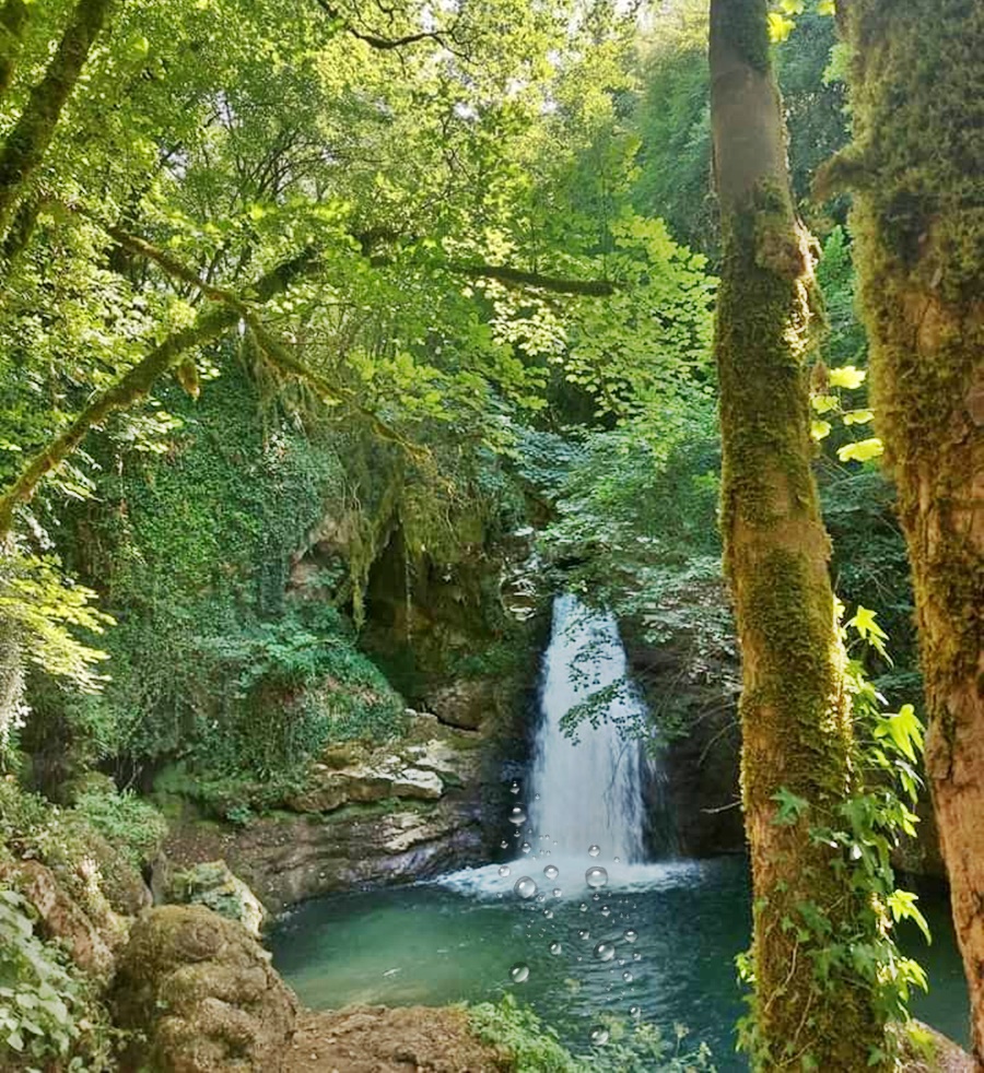 La cascata di Trevi nel Lazio - Dettaglio Della Cascata di Trevi
