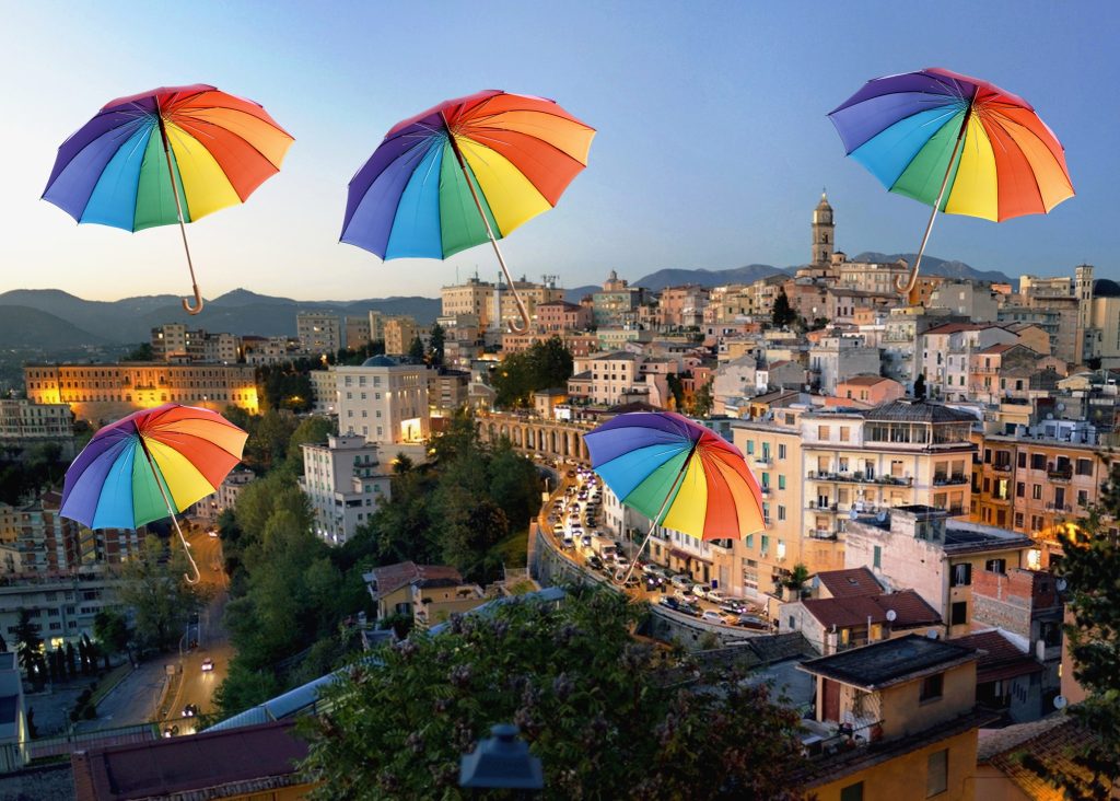 Lazio Pride a Frosinone - Frosinone e ombrelli arcobaleno