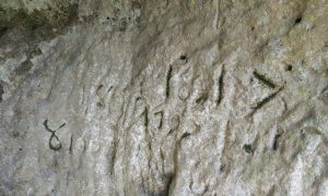 Iscrizioni roccia