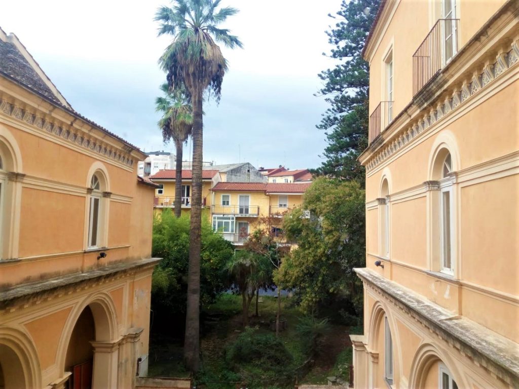 Casa Libro Antico Esterno 1