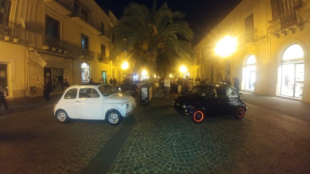 le 500 esposte al pubblico Su Corso Numistrano