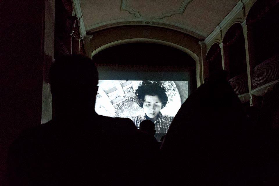 Un Momento Di Una Proiezione Del Cinema Di Una