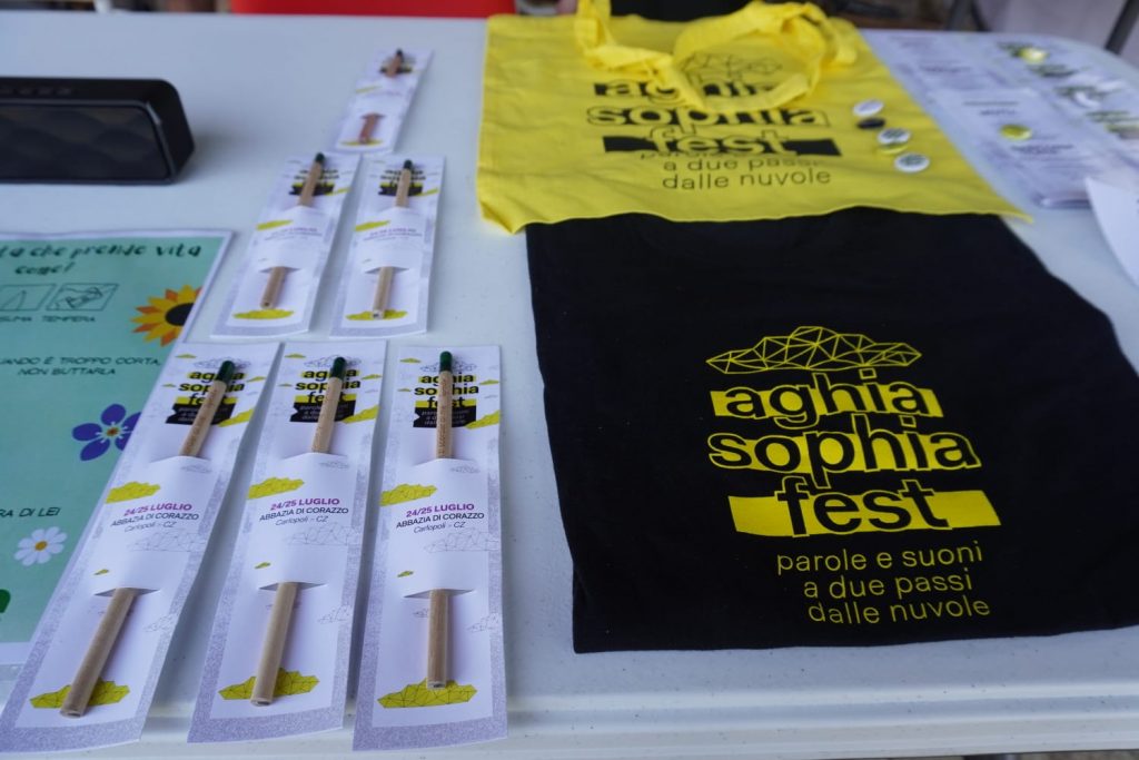 le t-shirt dell'aghia sophia fest