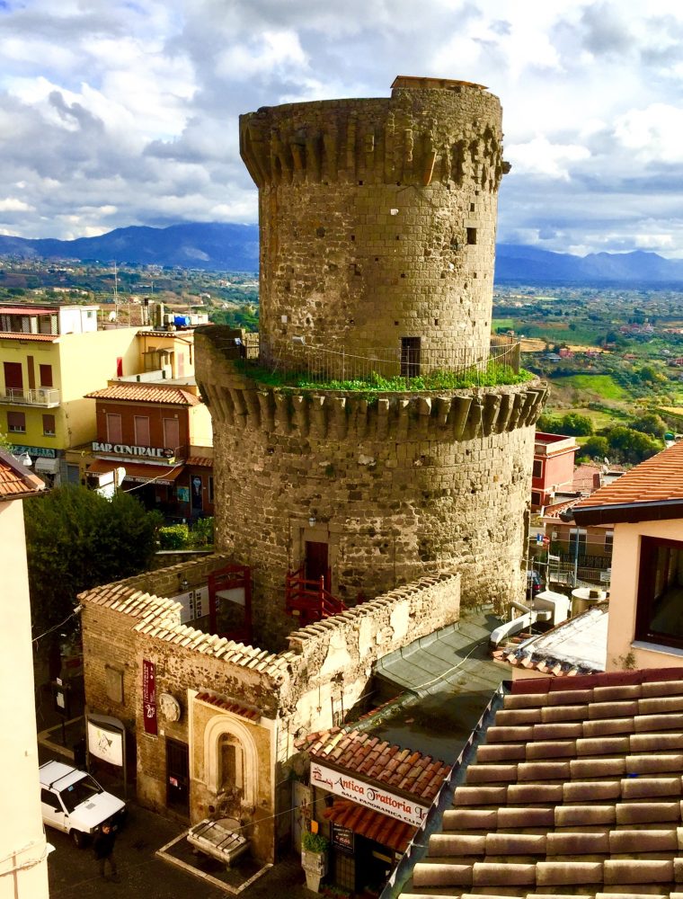 Lanuvio, la Torre medievale