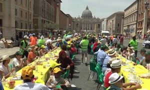 La “Tavolata italiana senza muri” - Tavolata A Roma