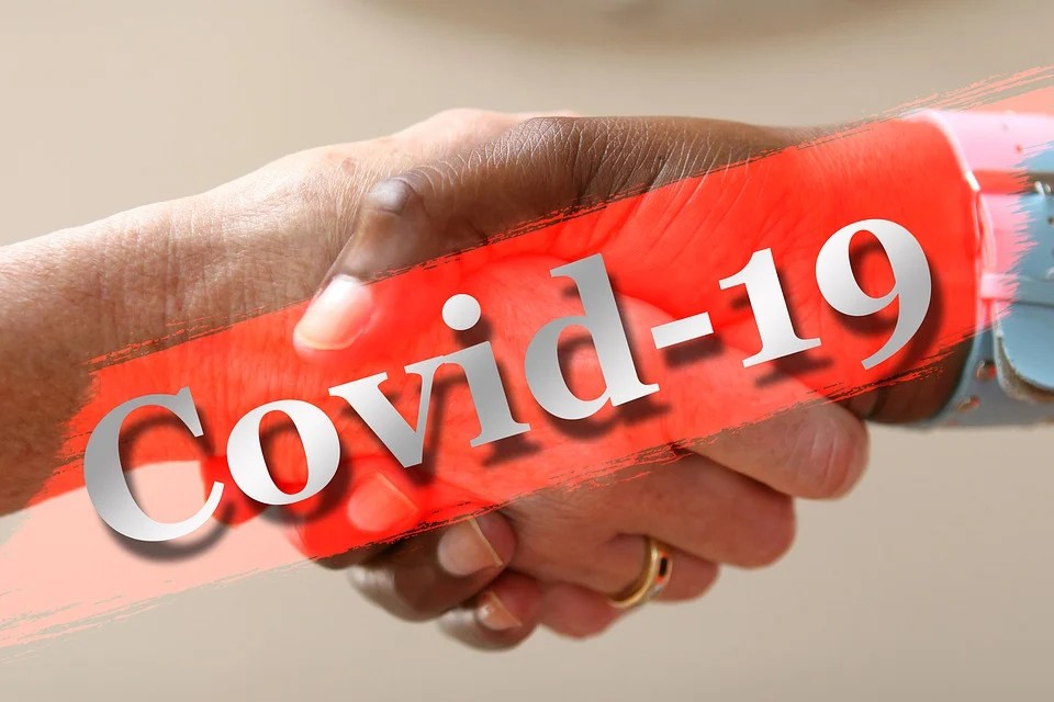 Fake news sul Covi d-19 - Coronavirus e stretta di mano