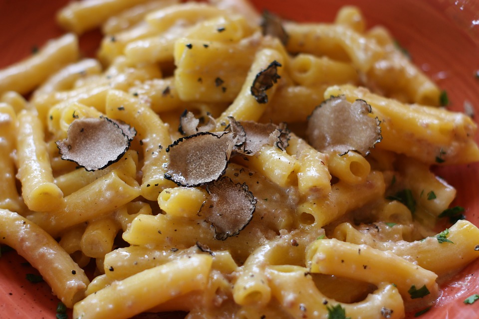 Pappardelle ai funghi e tartufi - Tartufo fresco