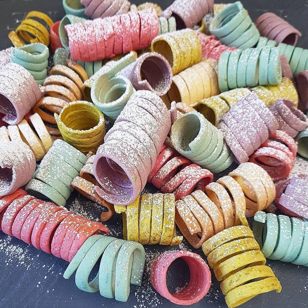 Stelle filanti dolci di carnevale - dolci cotti in forno