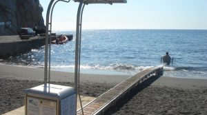 Spiaggia inclusiva a Latina - Spiaggia con passerella elettrica