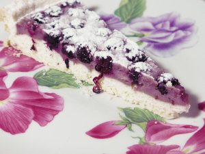 Torta alla ricotta - Torta Di Ricotta E Lamponi impiattata