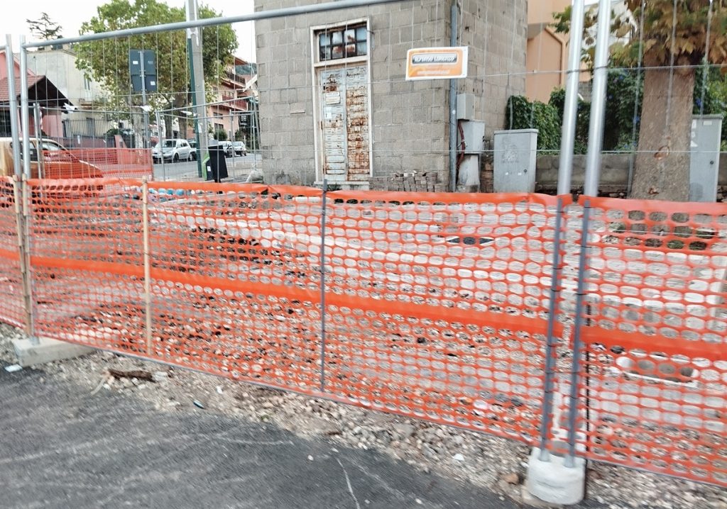 Piazzale della stazione di Sezze - Stazione di Sezze