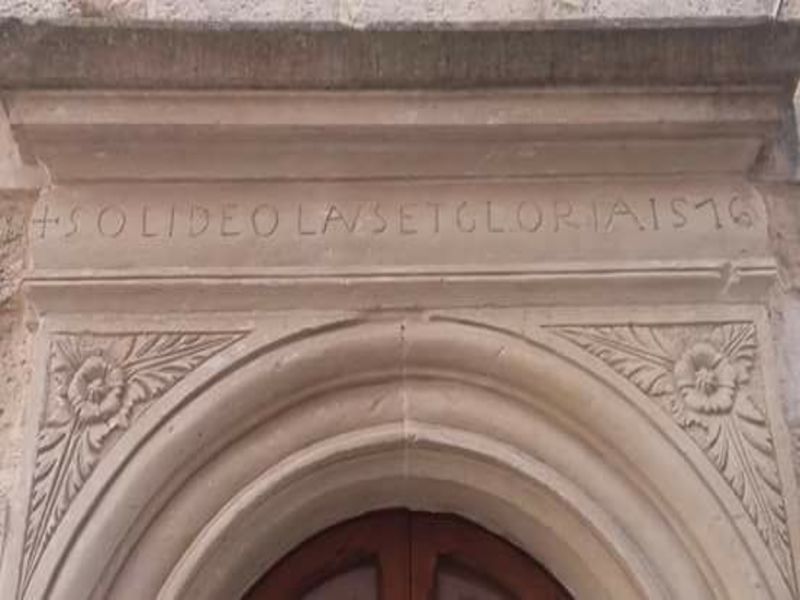 Iscrizioni Carpignano - veduta dell'arco di una porta