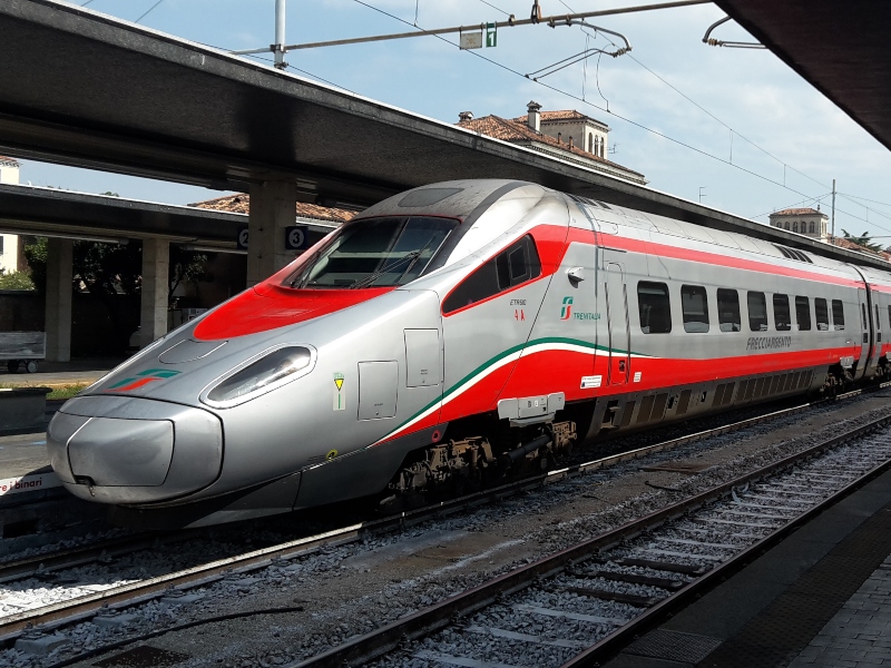 Lecce e Firenze Treni