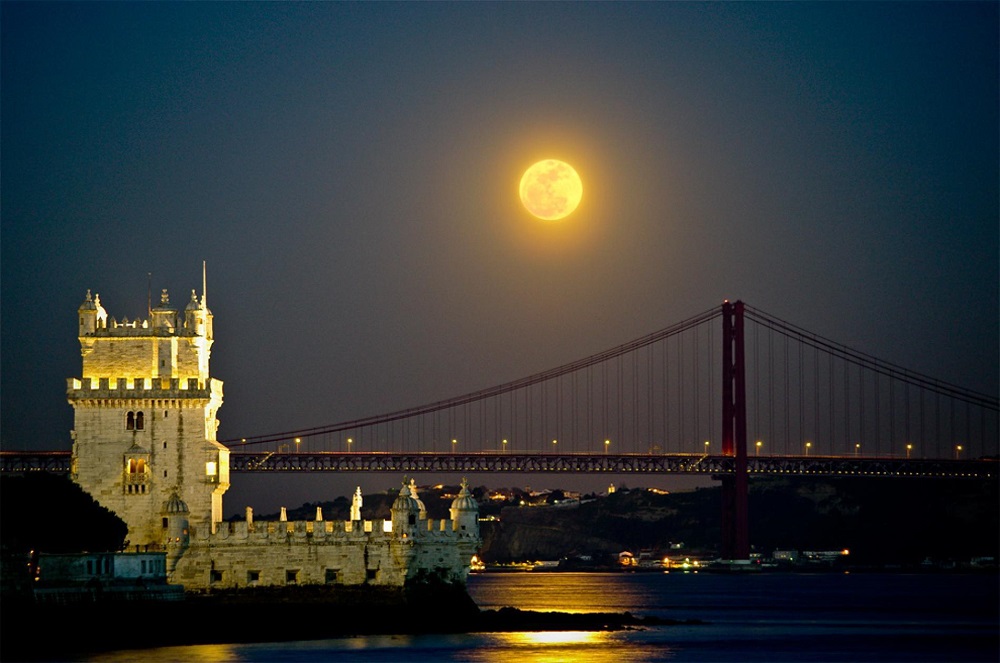 Superluna - Vista da Belém