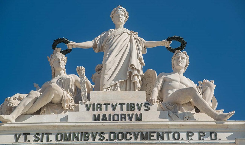 Alcune Sculture dell'Arco Da Rua Augusta