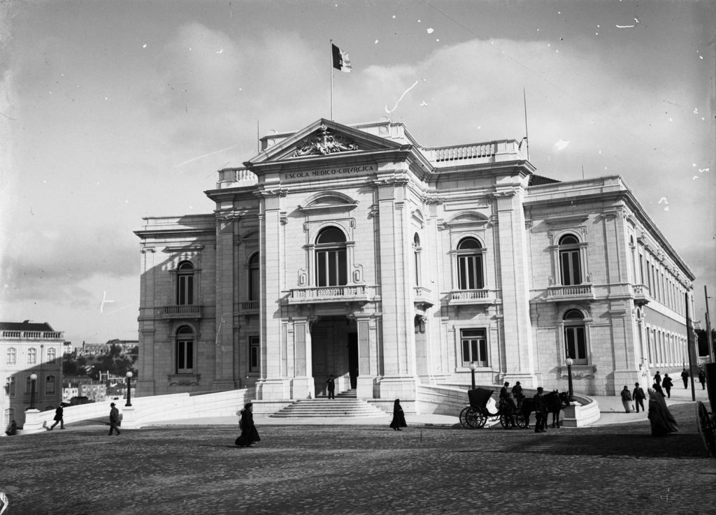 Escola Medicina
