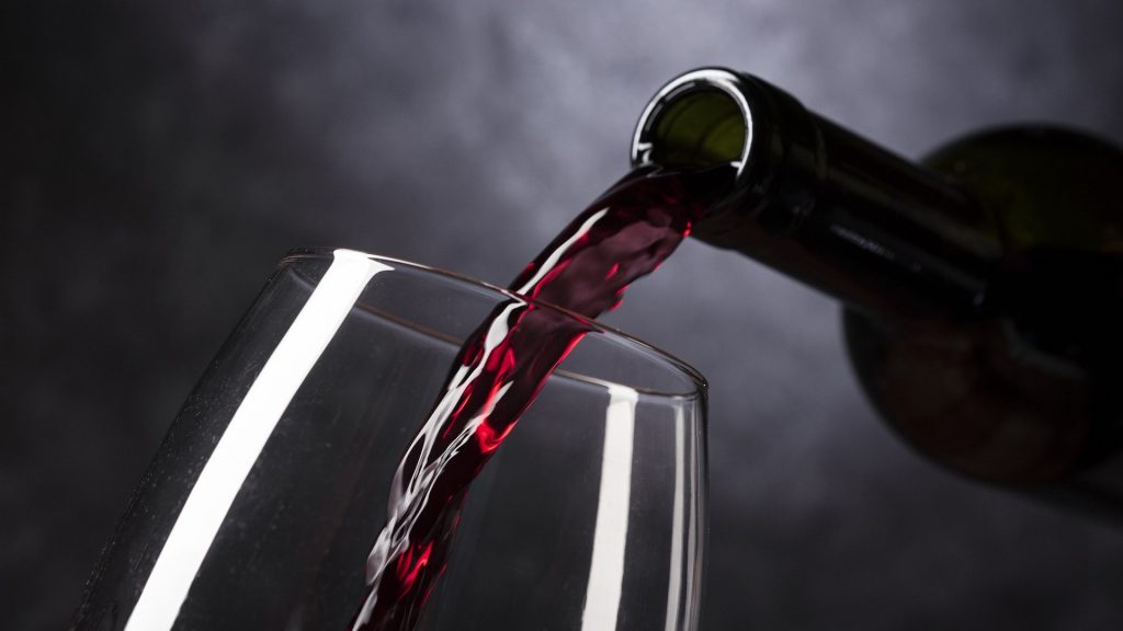 calice di vino rosso