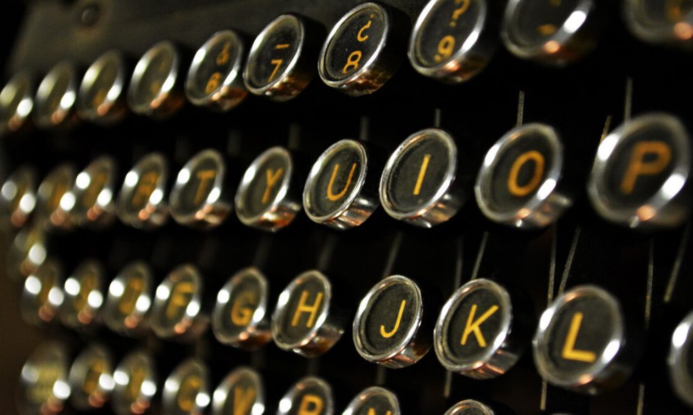 Dettaglio di una macchina da scrivere Olivetti