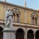 Statua di Dante a Verona