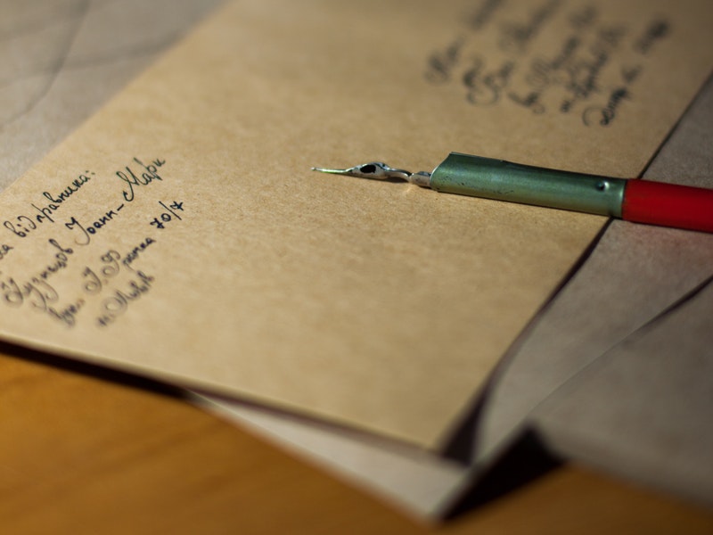 Come Scrivere una lettera ai reali