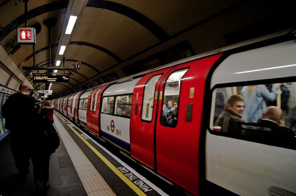 Metropolitana Londra Stazione Metro