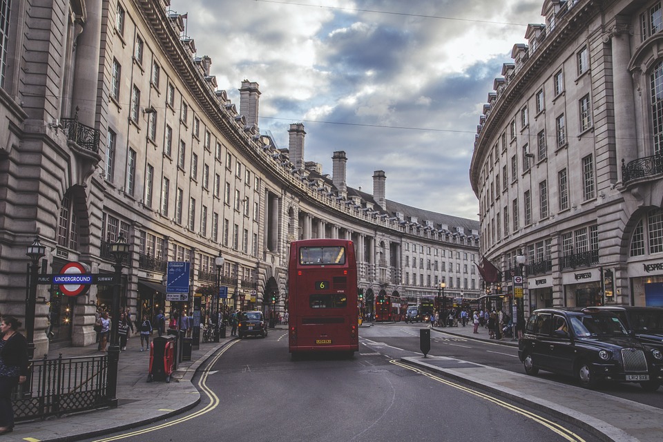 Coronavirus nel Regno unito - Londra e un bus