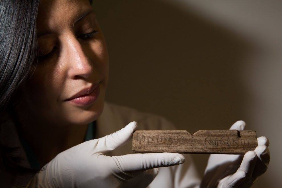 Tavoletta romana - Altra Prospettiva Di Tavoletta restaurata