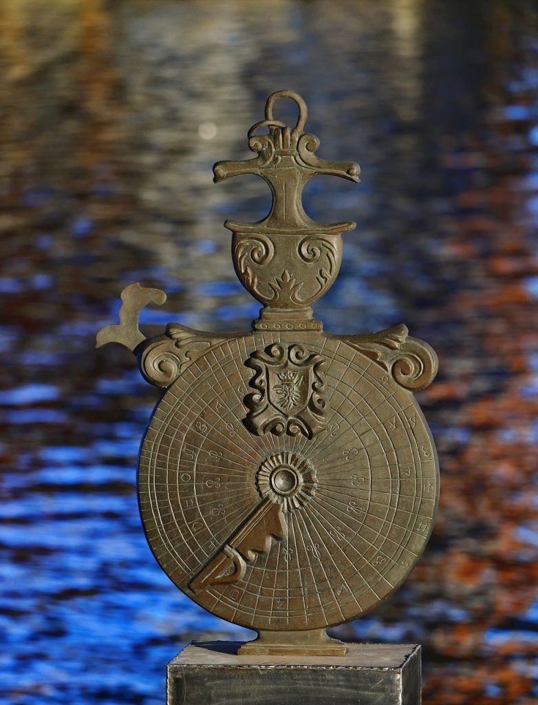 Scoperto un antico astrolabio- Tipo Astrolabio per gli astri